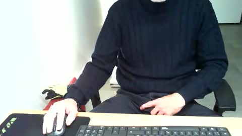 Snapshot of mucfag chatting on November 20, 2025, 5:45 pm mucfag online show from November 20, 2025, 5:45 pm