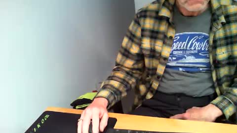 Snapshot of mucfag chatting on March 23, 2026, 5:06 pm mucfag online show from March 23, 2026, 5:06 pm