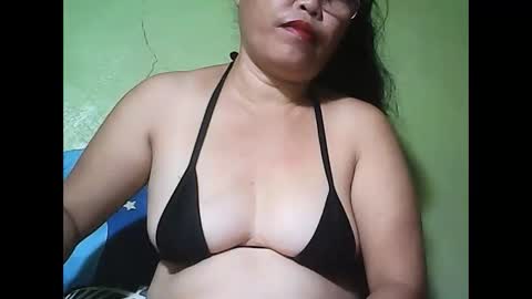 muffy_bunny online show from January 6, 2026, 6:22 pm