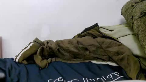 Snapshot of muhra chatting on December 1, 2025, 3:17 pm ATHAR - online show from December 1, 2025, 3:17 pm