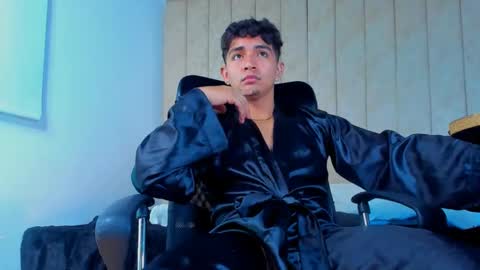 Snapshot of muichiro_tokito1 chatting on February 15, 2025, 7:27 am muichiro tokito1 online show from February 15, 2025, 7:27 am