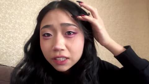 Mia online show from March 6, 2026, 10:17 pm