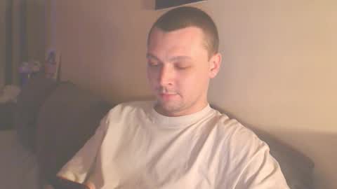 Snapshot of multiply1 chatting on October 22, 2025, 1:17 am Erik online show from October 22, 2025, 1:17 am