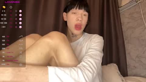 Snapshot of mun_poli chatting on October 22, 2025, 10:15 am Polik online show from October 22, 2025, 10:15 am