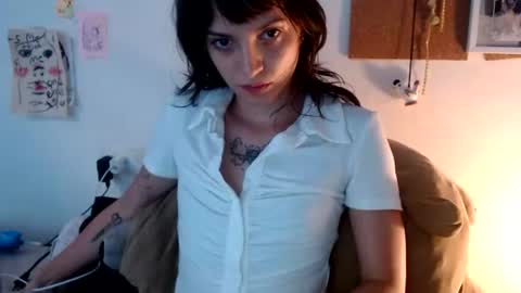   online show from June 26, 2026, 10:14 pm