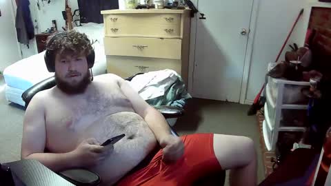 munchieee online show from March 3, 2025, 8:54 pm