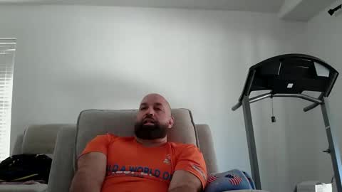 Snapshot of munchies420 chatting on February 14, 2026, 2:58 pm Bearded online show from February 14, 2026, 2:58 pm
