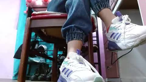 Muriel online show from March 3, 2026, 2:07 am