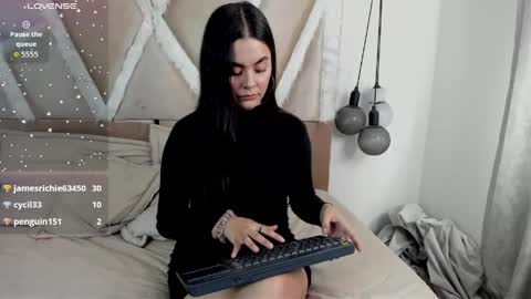 Snapshot of muriell_69 chatting on June 5, 2026, 4:13 pm muriell_69 online show from June 5, 2026, 4:13 pm