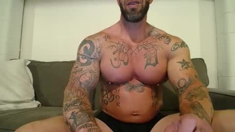 Snapshot of muscle761004 chatting on May 25, 2026, 1:55 am muscle761004 online show from May 25, 2026, 1:55 am