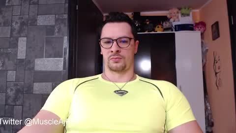 Snapshot of muscleaj69 chatting on February 24, 2025, 2:58 pm AJ online show from February 24, 2025, 2:58 pm