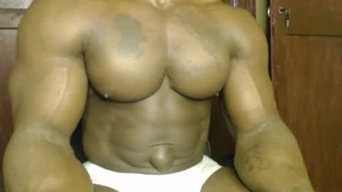 musclegod23 online show from September 23, 2025, 2:14 am
