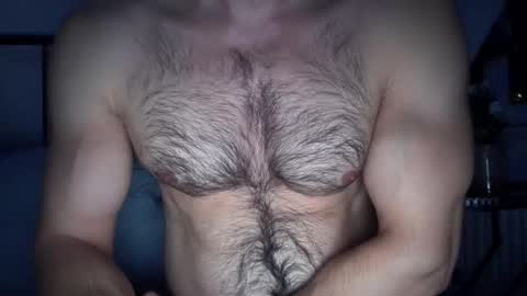 musclehair3 online show from September 19, 2025, 10:10 pm