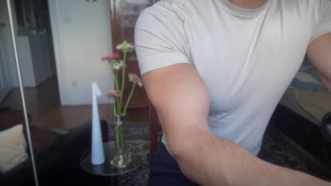 musclehair3 online show from September 23, 2025, 10:18 am