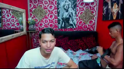 Snapshot of musclepein chatting on July 29, 2026, 7:01 pm musclepein online show from July 29, 2026, 7:01 pm