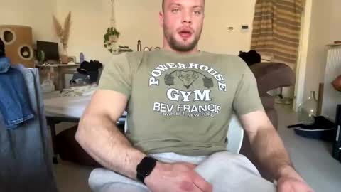 Veinyd online show from January 10, 2025, 1:20 pm