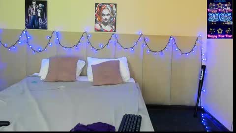 Eva online show from February 27, 2025, 8:31 pm