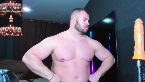 Snapshot of muscularjohnforu chatting on March 9, 2025, 6:54 pm click icon for peach  online show from March 9, 2025, 6:54 pm