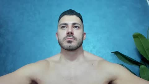 Snapshot of muscularmaster chatting on December 26, 2024, 10:20 pm muscularmaster onlyfans online show from December 26, 2024, 10:20 pm