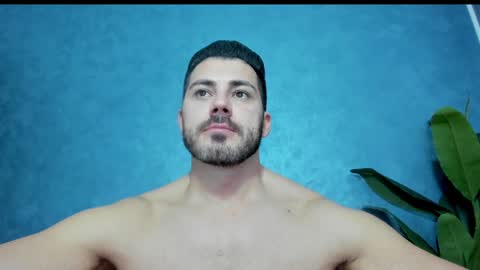 Snapshot of muscularmaster chatting on January 6, 2025, 12:37 am muscularmaster onlyfans online show from January 6, 2025, 12:37 am