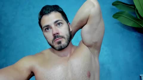 Snapshot of muscularmaster chatting on September 9, 2025, 8:52 pm muscularmaster onlyfans online show from September 9, 2025, 8:52 pm