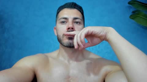 muscularmaster onlyfans online show from May 13, 2026, 9:55 pm