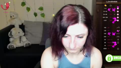 Snapshot of muse_kitty_jenia chatting on February 11, 2025, 4:44 am Jenya online show from February 11, 2025, 4:44 am