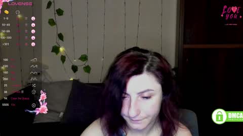 Snapshot of muse_kitty_jenia chatting on February 25, 2025, 9:57 pm Jenya online show from February 25, 2025, 9:57 pm