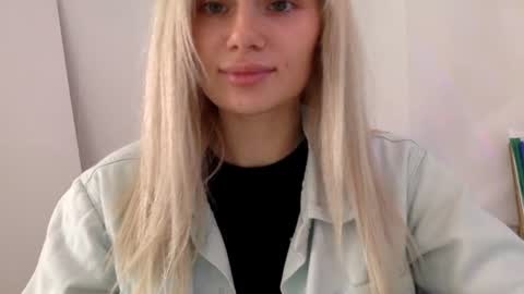 musescorner online show from July 19, 2026, 11:14 am