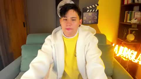 VALENTINA Luna  online show from July 25, 2026, 2:53 am