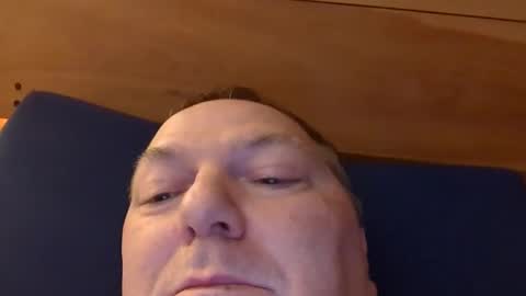 mutualmasturbatorman online show from March 2, 2026, 9:32 pm