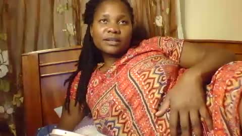 mwekas568403 online show from February 9, 2026, 6:12 pm