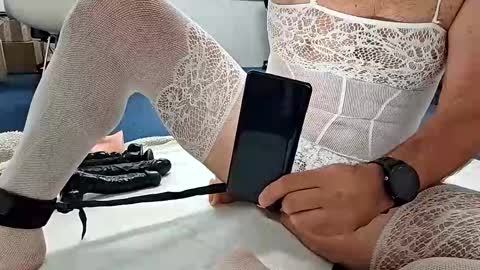 Snapshot of my_dirty_office chatting on September 11, 2025, 9:20 am my_dirty_office online show from September 11, 2025, 9:20 am