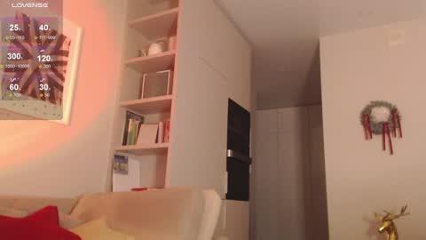 Snapshot of my_hannah chatting on January 11, 2025, 2:04 pm Hannah  welcome  online show from January 11, 2025, 2:04 pm