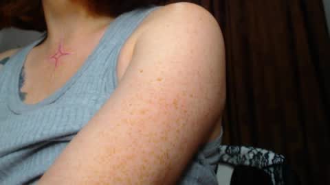     sara      i know you love me xoxox     online show from April 9, 2026, 9:58 am