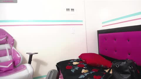  MYA ROUSE  online show from February 8, 2026, 11:57 am