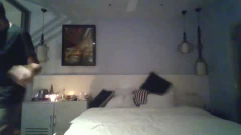 Snapshot of myair2 chatting on November 14, 2025, 1:26 am mama online show from November 14, 2025, 1:26 am