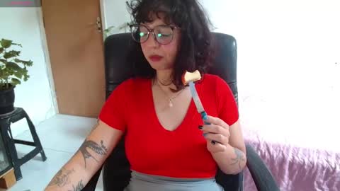 myamillor online show from October 28, 2025, 1:03 pm