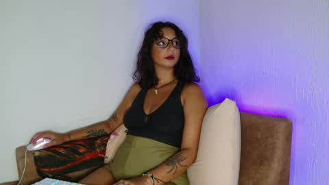 myamillor online show from March 31, 2026, 9:59 pm