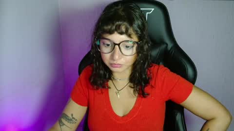 Snapshot of myamillor chatting on May 25, 2026, 8:37 pm myamillor online show from May 25, 2026, 8:37 pm