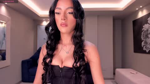 Snapshot of myaravachi chatting on January 17, 2025, 8:44 pm Mya Ravachi online show from January 17, 2025, 8:44 pm