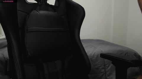 Snapshot of myhairymacho chatting on January 11, 2025, 2:04 pm Juan OF myhairymacho online show from January 11, 2025, 2:04 pm