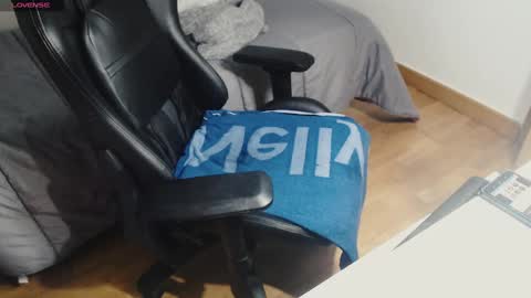 Snapshot of myhairymacho chatting on March 2, 2025, 1:26 am Juan OF myhairymacho online show from March 2, 2025, 1:26 am