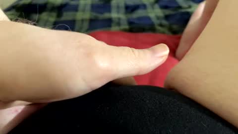 Kitty online show from November 15, 2025, 12:02 pm