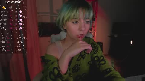 Snapshot of mylaweb chatting on April 29, 2026, 1:10 am MylaFlores online show from April 29, 2026, 1:10 am