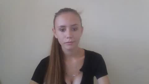 Snapshot of mylittle_flame chatting on October 19, 2025, 10:16 am mylittle_flame online show from October 19, 2025, 10:16 am