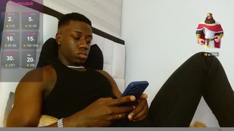 Snapshot of mylowallacee chatting on December 24, 2024, 6:55 am Mylo Wallace  online show from December 24, 2024, 6:55 am