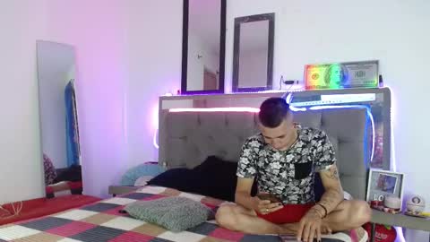 Myluandjack online show from February 16, 2025, 3:05 pm