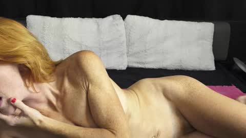 Snapshot of mymiesexy chatting on September 9, 2025, 10:20 pm mymiesexy online show from September 9, 2025, 10:20 pm