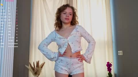 Monique with Curls online show from April 8, 2026, 6:13 am